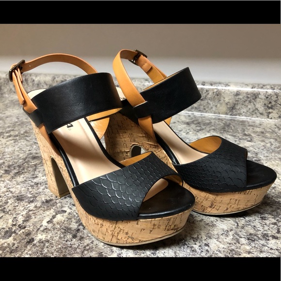 Soda Shoes - JOYFUL! Soda Women's Slingback Platform Sandals